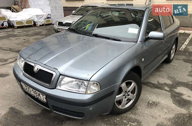 Ліфтбек Skoda Octavia 2003 в Києві