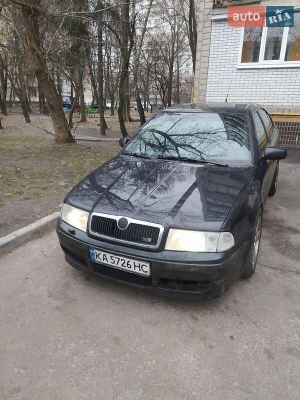Лифтбек Skoda Octavia 2001 в Киеве