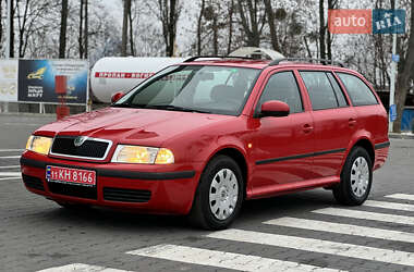 Універсал Skoda Octavia 2010 в Вінниці