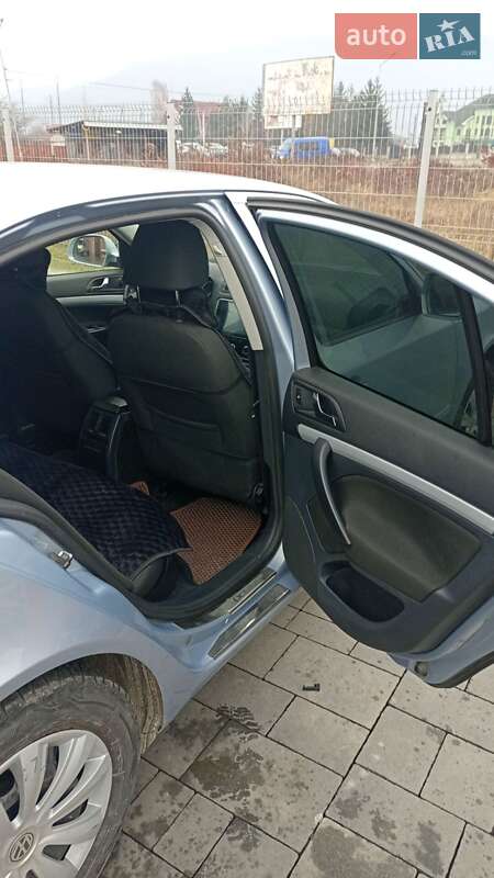 Лифтбек Skoda Octavia 2010 в Хусте