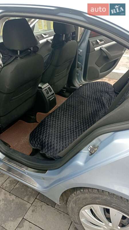 Лифтбек Skoda Octavia 2010 в Хусте