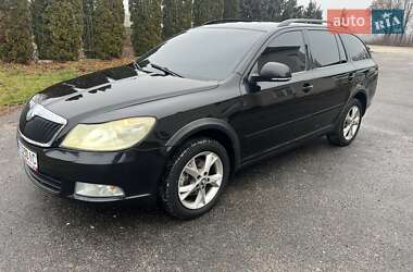 Універсал Skoda Octavia 2010 в Збаражі