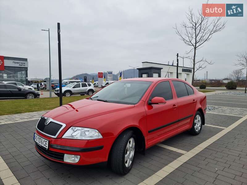 Лифтбек Skoda Octavia 2005 в Мукачево