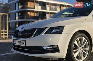 Универсал Skoda Octavia 2017 в Трускавце