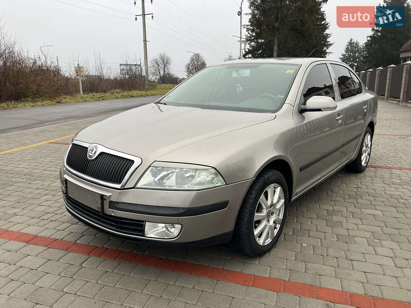 Лифтбек Skoda Octavia 2006 в Шепетовке