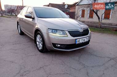 Лифтбек Skoda Octavia 2014 в 