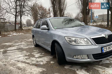 Универсал Skoda Octavia 2009 в Чернигове