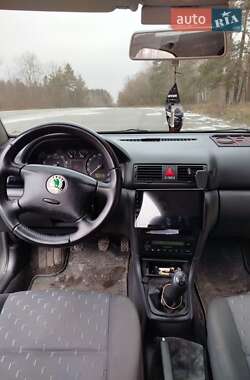 Ліфтбек Skoda Octavia 2006 в Полонному