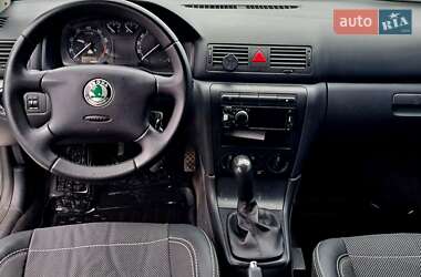Лифтбек Skoda Octavia 2003 в 