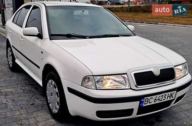 Лифтбек Skoda Octavia 2003 в 