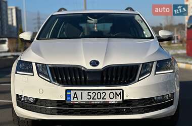 Универсал Skoda Octavia 2017 в Буче