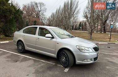 Ліфтбек Skoda Octavia 2010 в Запоріжжі