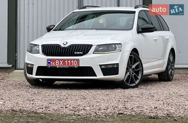 Універсал Skoda Octavia 2016 в Дрогобичі