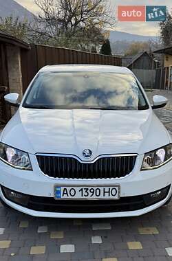 Лифтбек Skoda Octavia 2015 в Тячеве