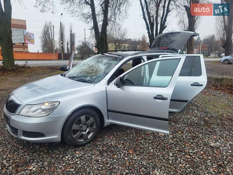 Универсал Skoda Octavia 2011 в Хмельницком