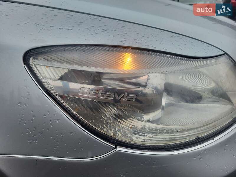 Универсал Skoda Octavia 2011 в Хмельницком