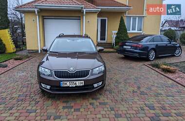 Универсал Skoda Octavia 2015 в 