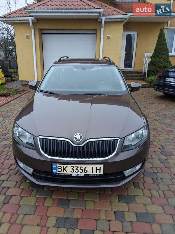 Универсал Skoda Octavia 2015 в 