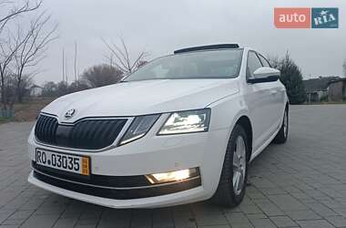 Ліфтбек Skoda Octavia 2017 в Калуші