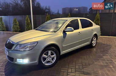 Лифтбек Skoda Octavia 2009 в Черкассах