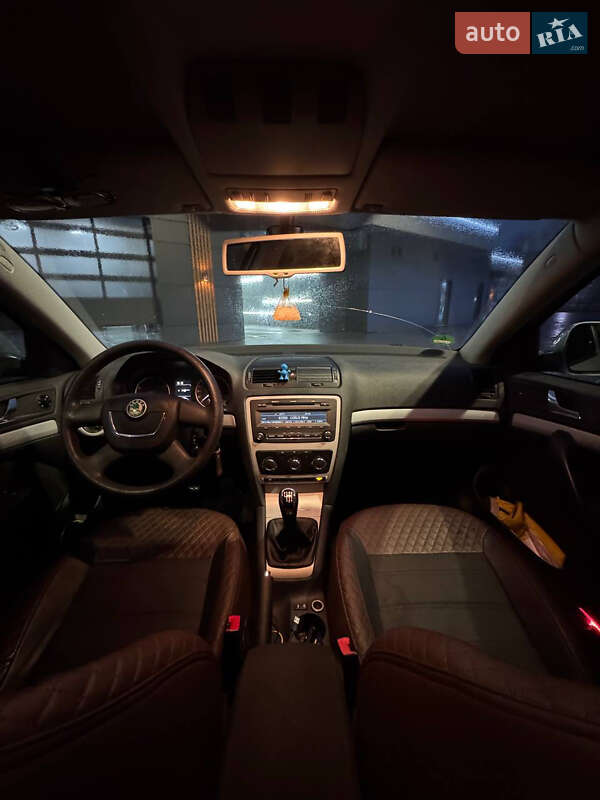Ліфтбек Skoda Octavia 2009 в Черкасах