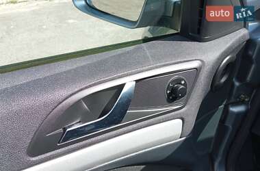 Универсал Skoda Octavia 2011 в 