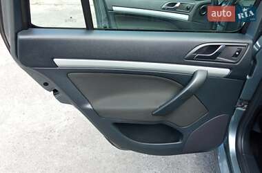 Универсал Skoda Octavia 2011 в 