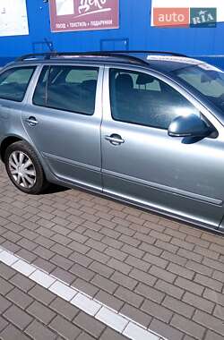 Универсал Skoda Octavia 2011 в 