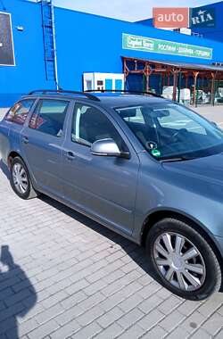 Универсал Skoda Octavia 2011 в 