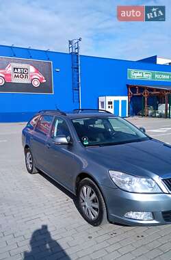 Универсал Skoda Octavia 2011 в 