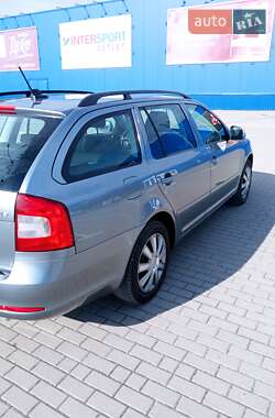 Универсал Skoda Octavia 2011 в 