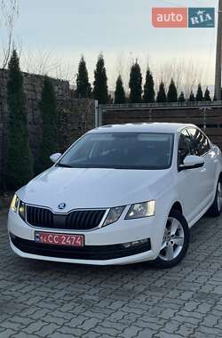 Ліфтбек Skoda Octavia 2019 в Стрию