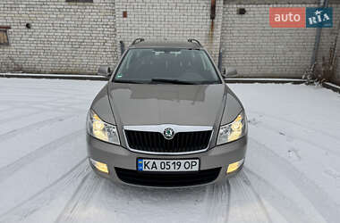Универсал Skoda Octavia 2011 в 