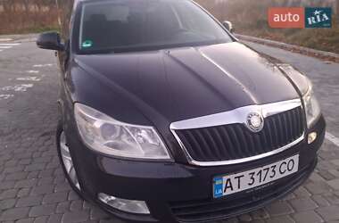 Универсал Skoda Octavia 2010 в Новояворовске