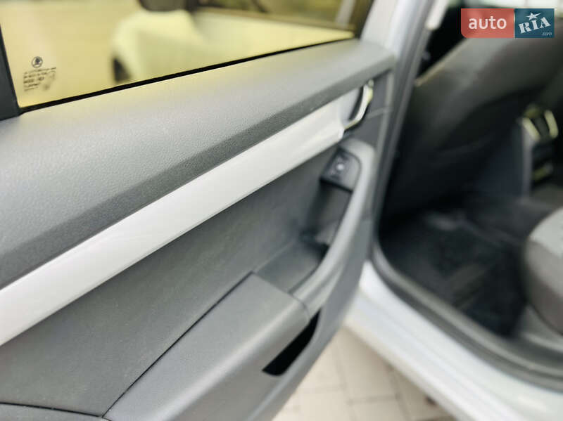 Универсал Skoda Octavia 2015 в Мукачево фото 10 Универсал Skoda Octavia 2015 в Мукачево