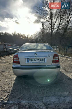 Лифтбек Skoda Octavia 2008 в 