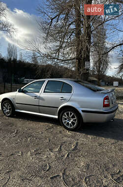 Лифтбек Skoda Octavia 2008 в 