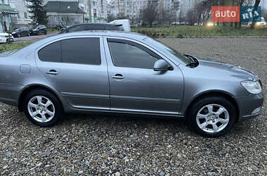 Лифтбек Skoda Octavia 2012 в Львове