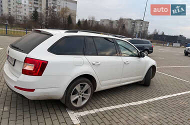 Универсал Skoda Octavia 2014 в Дрогобыче