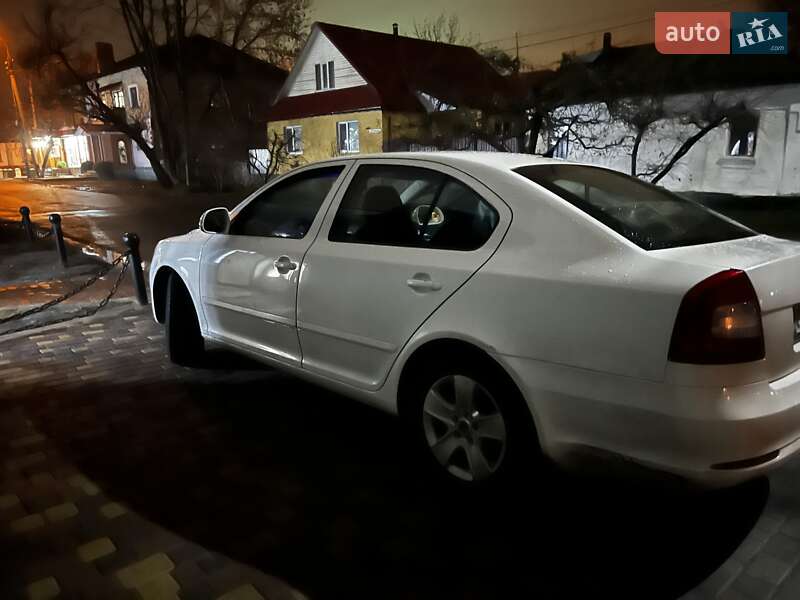 Ліфтбек Skoda Octavia 2012 в Звенигородці фото 5 Ліфтбек Skoda Octavia 2012 в Звенигородці