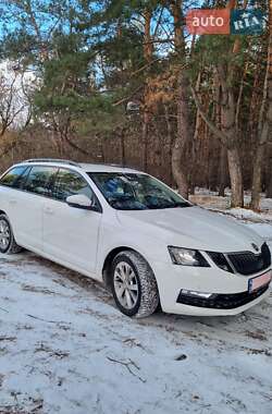 Універсал Skoda Octavia 2018 в Павлограді