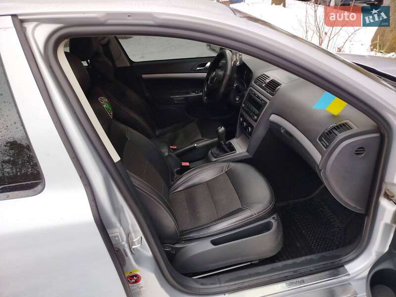 Ліфтбек Skoda Octavia 2012 в Вінниці