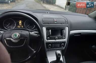 Универсал Skoda Octavia 2011 в 
