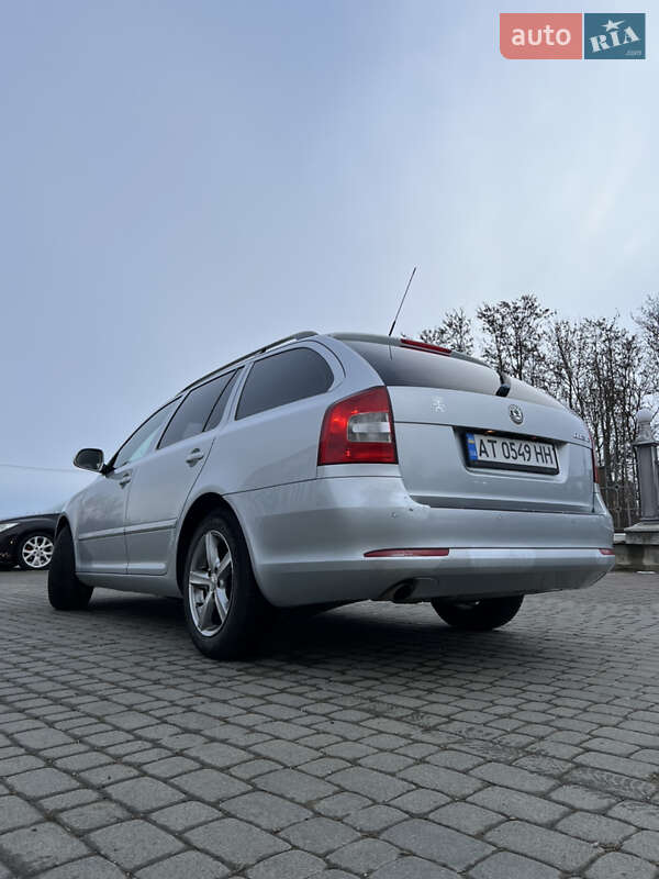 Універсал Skoda Octavia 2010 в Снятині