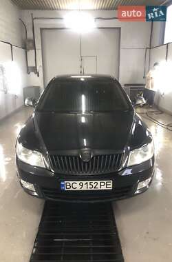 Лифтбек Skoda Octavia 2009 в 