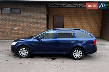 Универсал Skoda Octavia 2010 в Шостке