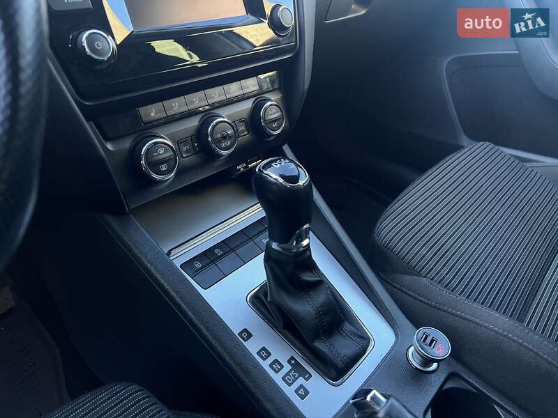 Універсал Skoda Octavia 2014 в Києві фото 17 Універсал Skoda Octavia 2014 в Києві