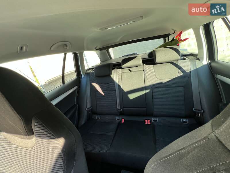 Універсал Skoda Octavia 2014 в Києві фото 19 Універсал Skoda Octavia 2014 в Києві
