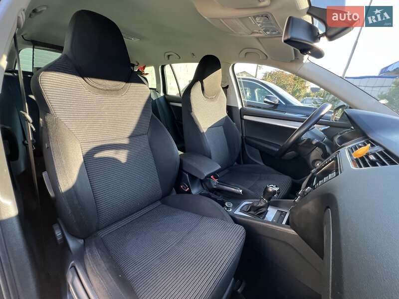 Універсал Skoda Octavia 2014 в Києві фото 20 Універсал Skoda Octavia 2014 в Києві