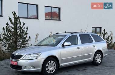 Універсал Skoda Octavia 2010 в Луцьку